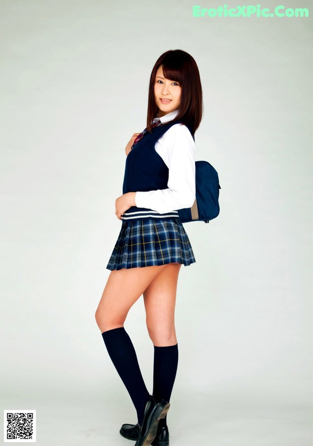 Ria Marunouchi - 18yars X Vide